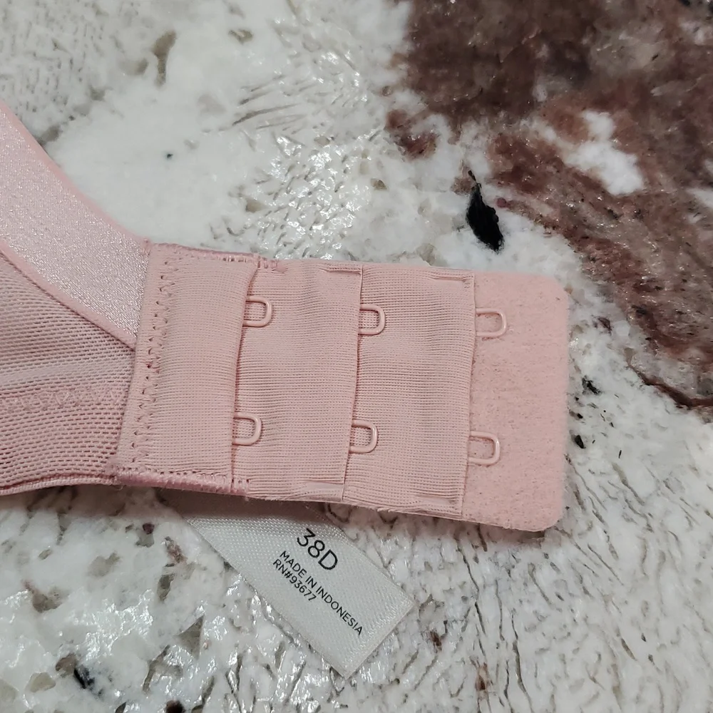 New Ambrielle Pink Plunge Bra with Lace Detail - Picture 8 of 10